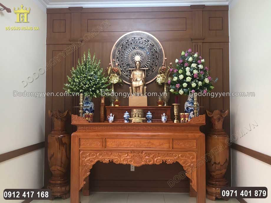H&igrave;nh ảnh b&agrave;i tr&iacute; ban thờ B&aacute;c Hồ tại Bộ chỉ huy Bộ đội Bi&ecirc;n ph&ograve;ng tỉnh Long An